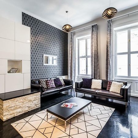 Bpr B&W Elegant Home Budapest Esterno foto